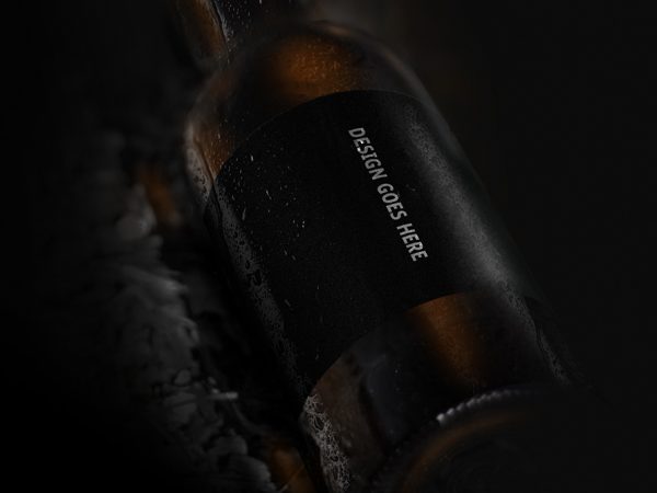 beer_bottle_close_view_mockup