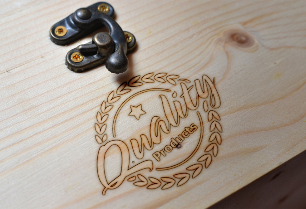 laser-engraving-on-wood